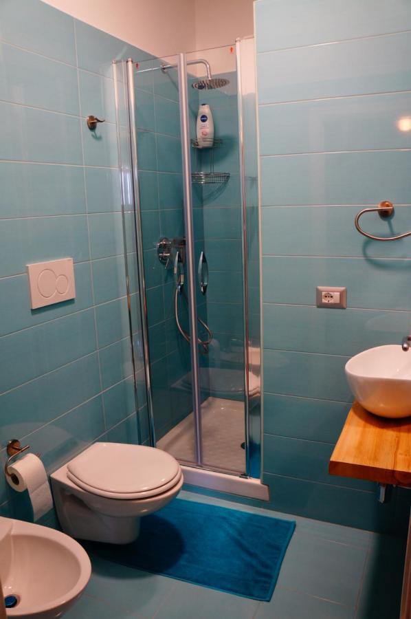 B&B Occhi Di Mare Кастелламмаре-ди-Стабия Экстерьер фото