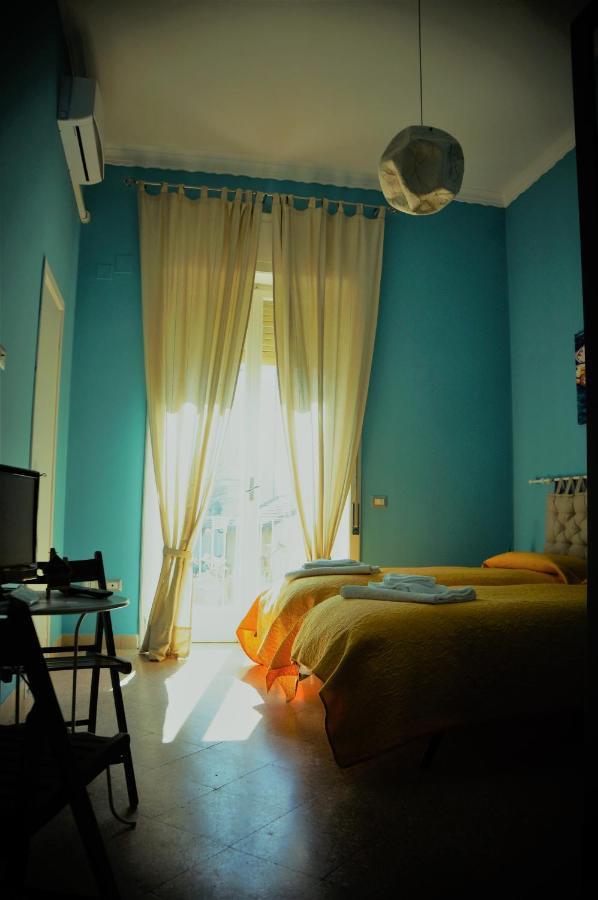 B&B Occhi Di Mare Кастелламмаре-ди-Стабия Экстерьер фото